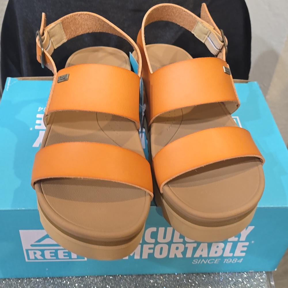 Reef Horizon Hi Buckle Sandal- Natural - Picture 9 of 11